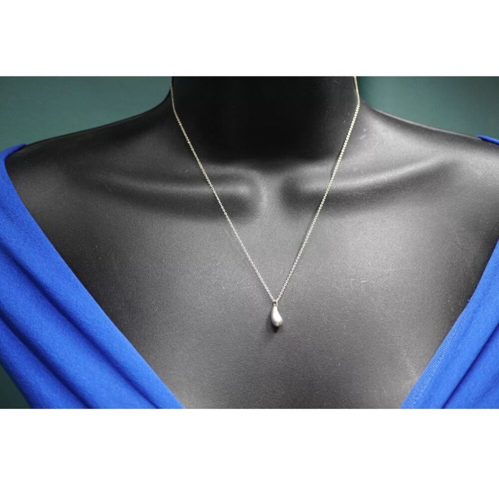 Vintage Tiffany Teardrop Necklace